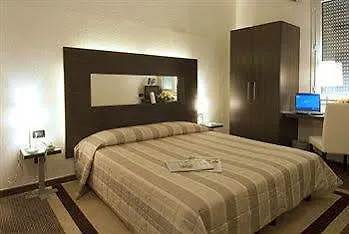 Fiera Wellness & 호텔 볼로냐